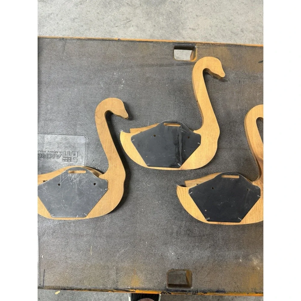 Vtg Wood Swan Mail holder Wall Decor‎ Folk Art Granny Core, lot of 3